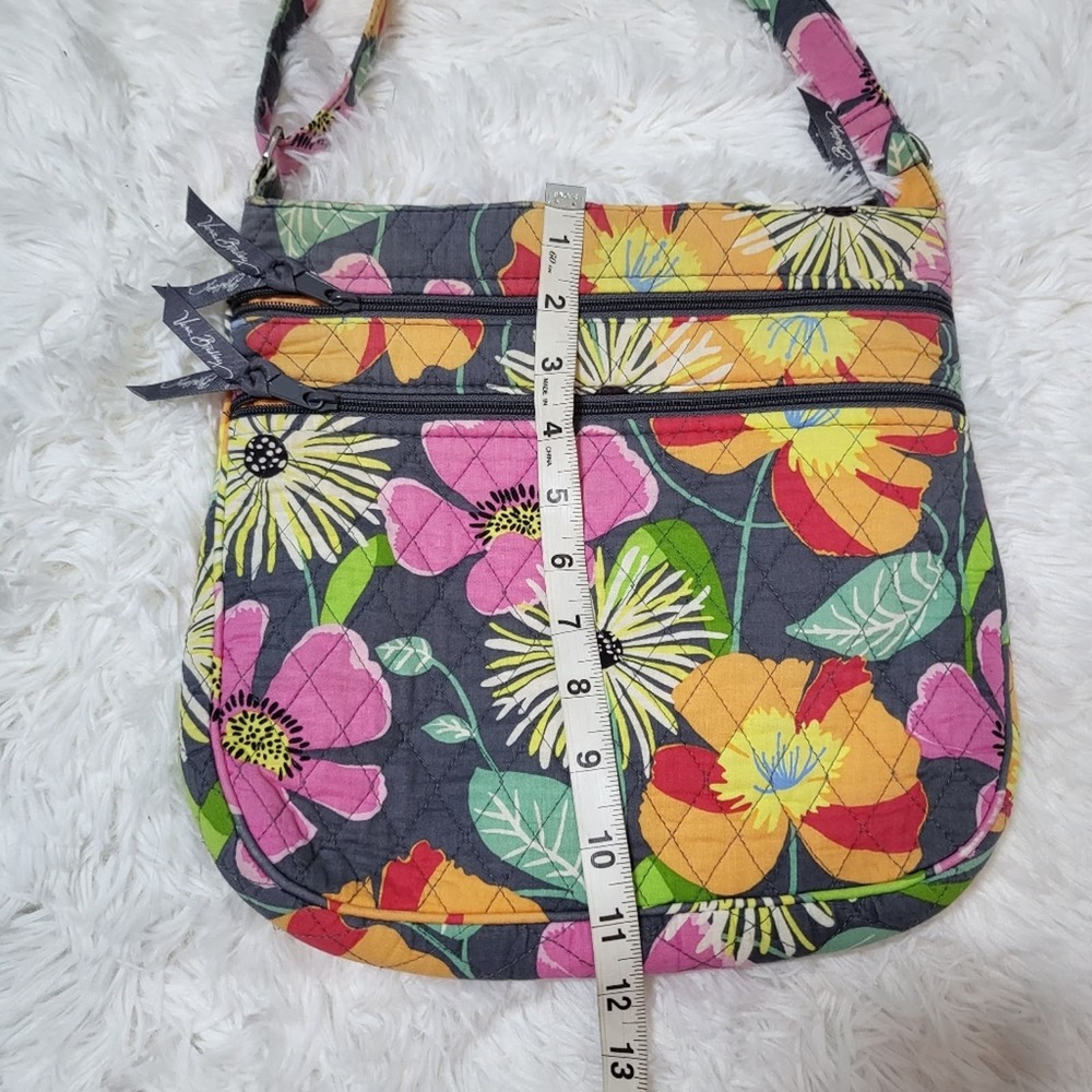 🌜 VERA BRADLEY Crossbody bright floral bag - Picture 5 of 7